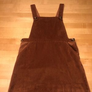 Gently used dress size L (10-12)